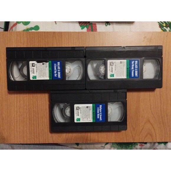 Wallace and Gromit VHS Lot - Grand Day Out, Wrong Trousers, Close Shave 1996 - Picture 6 of 6